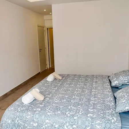 Avensia לרנקה